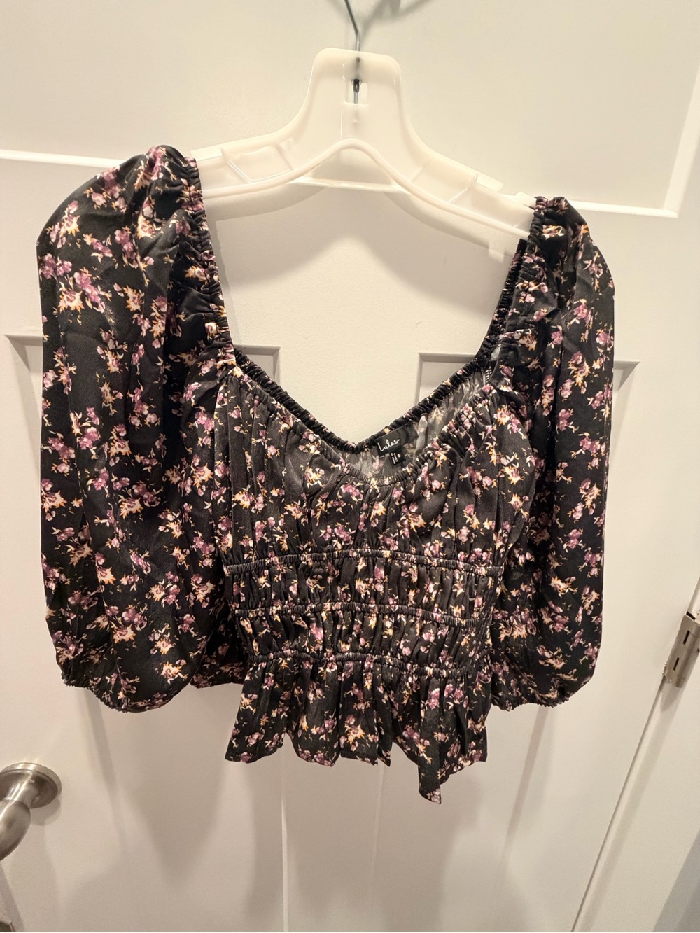 Lulus S Black Floral Sweetheart Puff Sleeve Smocked Peplum Top